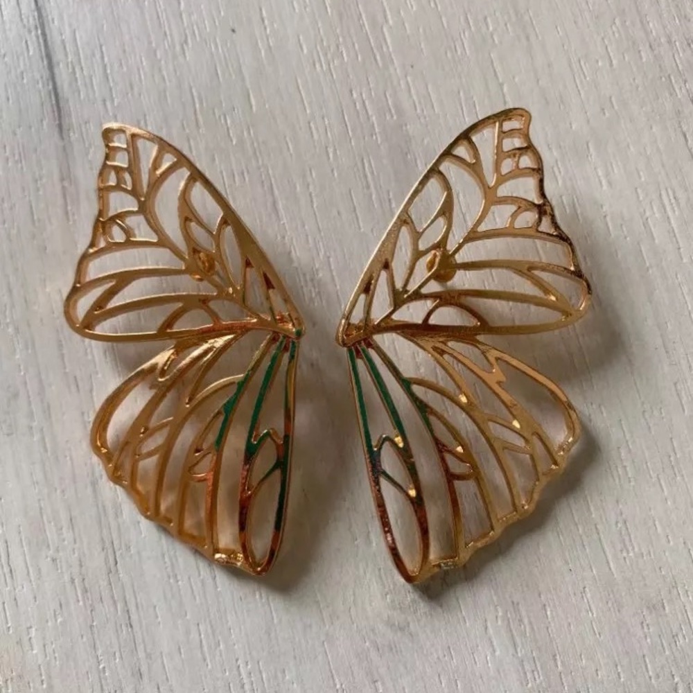 🛑sold 🛑. Butterfly earrings